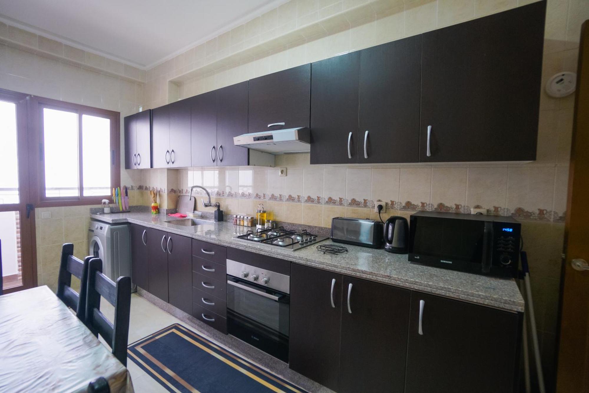 Cosy A Malabata - Bord De Et Gare Tgv 3' A Pied, Mall A 2' A Pied - Parking, Wifi, Iptv, Ac