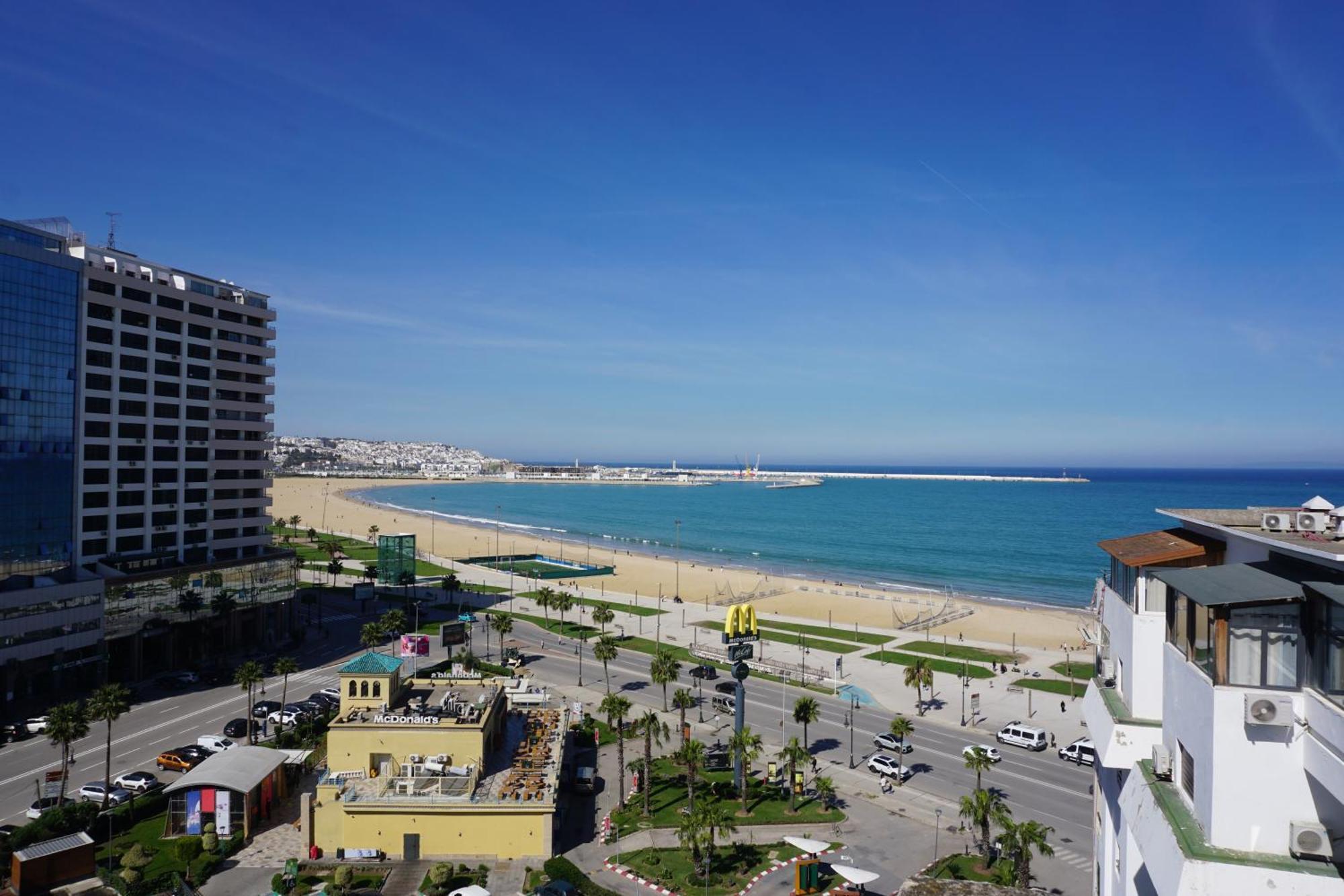 Apartamento Cosy A Malabata - Bord De Et Gare Tgv 3' A Pied, Mall A 2' A Pied - Parking, Wifi, Iptv, Ac *